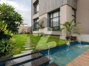 Luxurious 1000 yards Semi Furnished House For Sale in...