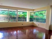 Luxurious 10 Bedroom House and Lot for Sale in Forbes...