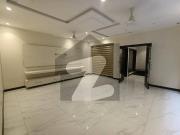 Luxurious 10 Marla Modern House For Sale In DHA Phase 3...