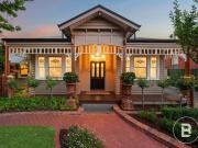 Luxurious 1890s Cottage with a Showpiece Alfresco Retreat