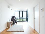 Luxurious 1 bedroom apartment living in Box Hill