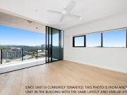 Luxurious 2 Bed Unit in Fantastic Location