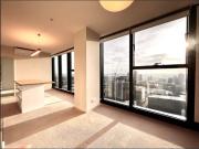 Luxurious 2 bedroom apartment with the best views!