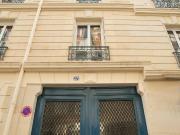 Luxurious 2 bedroom Design Apartment in the heart of...