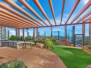 Luxurious 2 Bedroom Loft with Iconic Harbour Bridge...