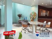 Luxurious 2 Story Home with Private Pool for Lease in...