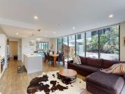 Luxurious 3 Bedroom Apartment in the Heart of South Brisbane