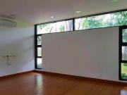 Luxurious 4 Bedroom House and Lot for Sale in Forbes...