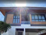 Luxurious 4 Bedroom House and Lot for Sale in Tierra...