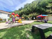 Luxurious 5 Bedroom Home with Game Room in Maria Luisa...