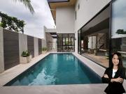 Luxurious and Spacious House & Lot with Pool in Sto....