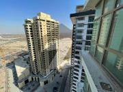 Luxurious apartment for rent in pearl tower emar karachi...