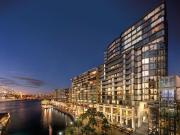 Luxurious Apartment with Emerald Botanic Garden and...