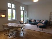 Luxurious Apartment with Loft Feeling in City West,...