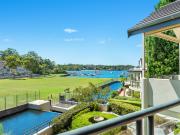 Luxurious Apartment with Picturesque Outlook in a Sought...