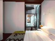 Luxurious, Award Nominated Modern Home in Vibrant Inner...
