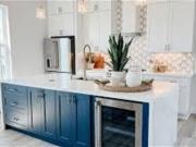 Luxurious Beachfront Living: Stunning Apartment for Sale...