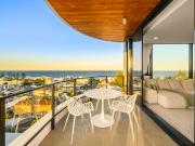 Luxurious Beachside 3 bedroom Must be Sold
