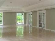 Luxurious BELOW Market Value Well Maintained House for...