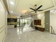 Luxurious Brand New 1 Kanal Designer Residence for Sale...
