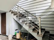 Luxurious bunglow for sale in prime location of gulshan...