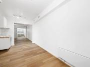 Luxurious CBD Townhouse with Endless Possibilities!