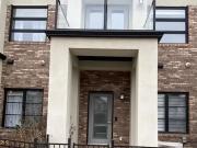 Luxurious & Convenient: 2BR Townhouse in Aspen Hills...
