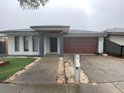 Luxurious Family Living in Craigieburn!