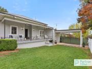 Luxurious Family Living in Prime East Tamworth