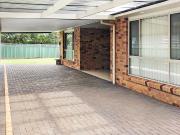 Luxurious Family Living in Southlakes