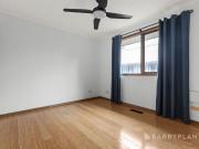 Luxurious Family Living on Expansive 897m2 Block!