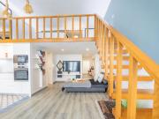 Luxurious Flat w/ Mezzanine by Host Wise