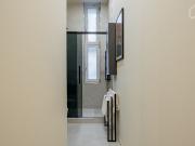 Luxurious & fully equipped Apartment in Prime Location,...