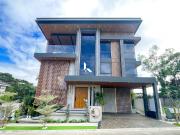 Luxurious Fully Furnished Smart Home For Sale in South...