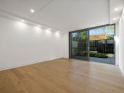Luxurious Ground Floor Apartment Between Coogee and...