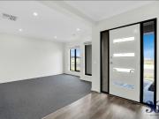 Luxurious House With Great Architect & Outstanding...