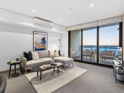 LUXURIOUS INNER CITY LIVING WITH SPECTACULAR SWAN RIVER...