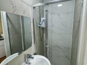 Luxurious large Furnished Studio /Moseley