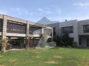 Luxurious like new 3000 yard bungalow for sale in prime...