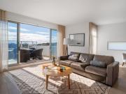 Luxurious Living by the Sea Stunning 2 BR Penthouse...
