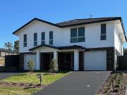 Luxurious Living in Dora Creek!