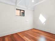 Luxurious Living in the Heart of the City Newly...