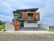 Luxurious Modern House and Lot with Superb Overlooking...