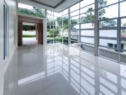 Luxurious Modern House with Spacious Interiors in Maria...