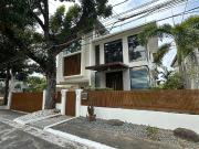 Luxurious Multi Level Home in Exclusive Hillsborough...