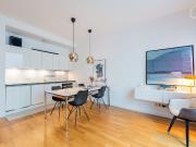 Luxurious New Building Experience Chic Urban Living,...