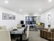 LUXURIOUS ONE BEDROOM APARTMENT IN 'THE YORK'