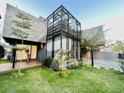 Luxurious One Kanal House With Basement At Prime...