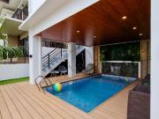 Luxurious Overlooking Home with Swimming Pool in Talisay...