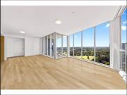 Luxurious Penthouse for Rent! Breathtaking Waterfront...